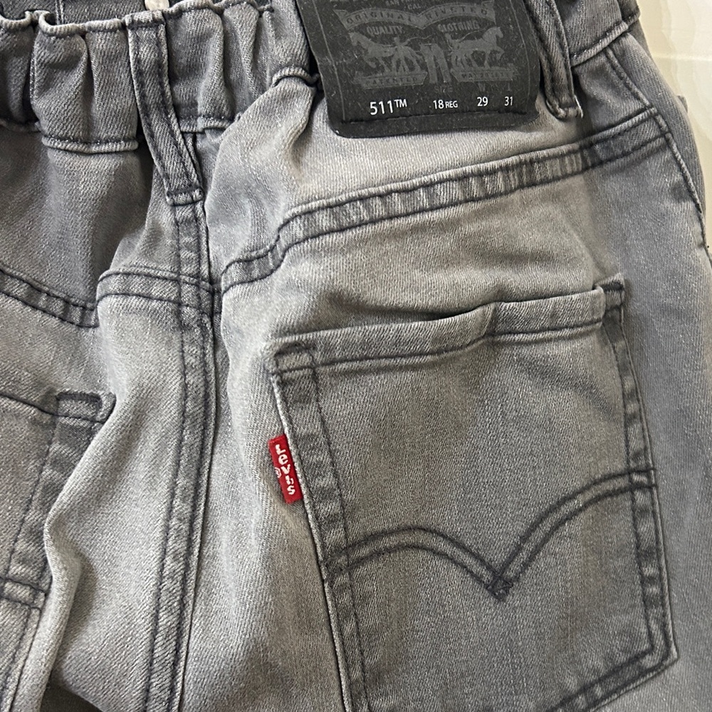 Levi's 511 Slim Fit Boys Jeans Size 18 Light Gray Wash - Picture 6 of 6